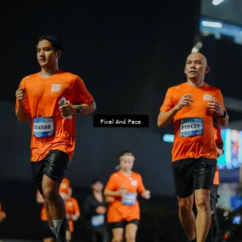 Runner Photo 7780912
