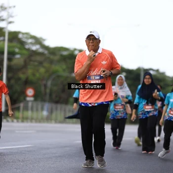 Runner Photo 7780925