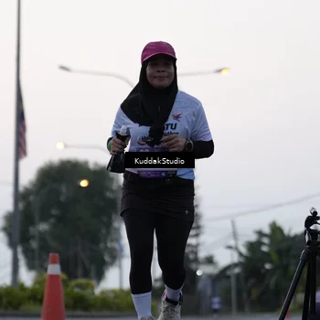 Runner Photo 7780933