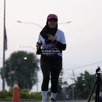 Runner Photo 7780937