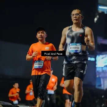 Runner Photo 7780975