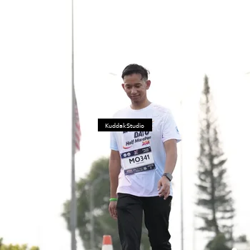 Runner Photo 7780998