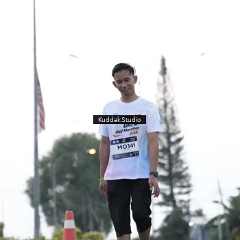 Runner Photo 7780999