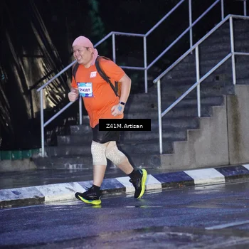 Runner Photo 7781010
