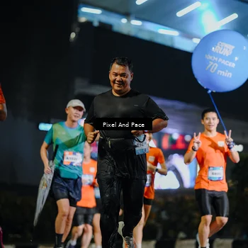 Runner Photo 7781031