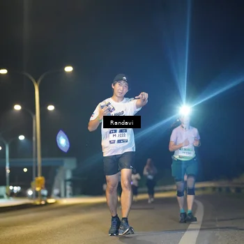 Runner Photo 7781048