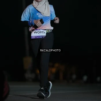 Runner Photo 7781050