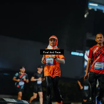 Runner Photo 7781067