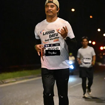 Runner Photo 7781069