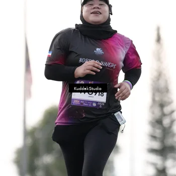 Runner Photo 7781074