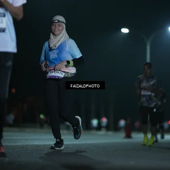 Runner Photo 7781078