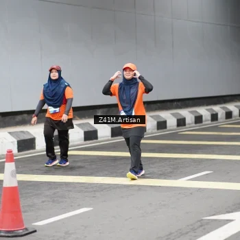 Runner Photo 7781082