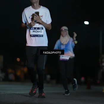 Runner Photo 7781085