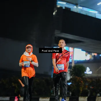 Runner Photo 7781094
