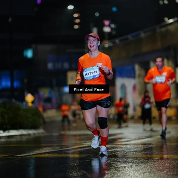 Runner Photo 7781113