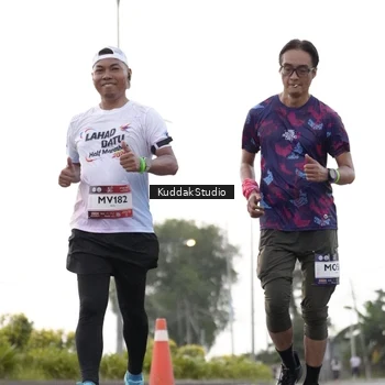 Runner Photo 7781116