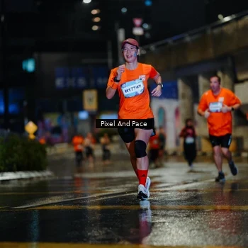 Runner Photo 7781120