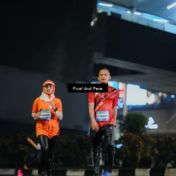 Runner Photo 7781142
