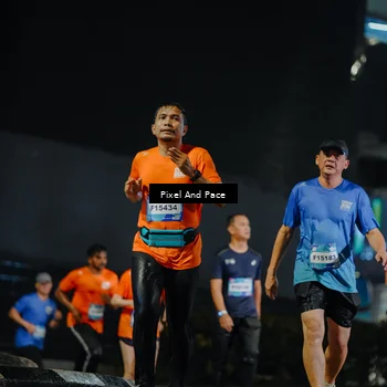 Runner Photo 7781152