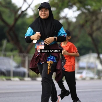 Runner Photo 7781180