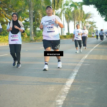 Runner Photo 7781184