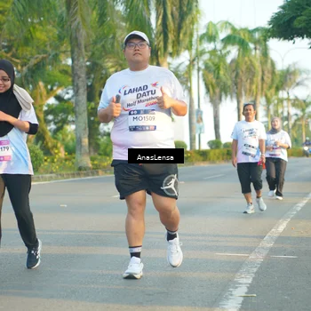 Runner Photo 7781194