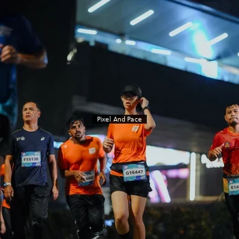 Runner Photo 7781224