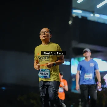 Runner Photo 7781246