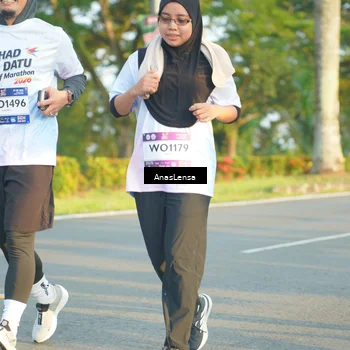 Runner Photo 7781258