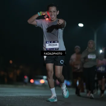 Runner Photo 7781282