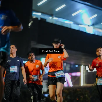 Runner Photo 7781312