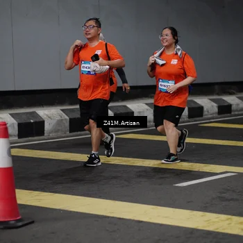 Runner Photo 7781329