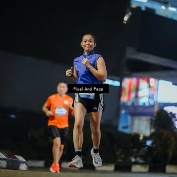 Runner Photo 7781346