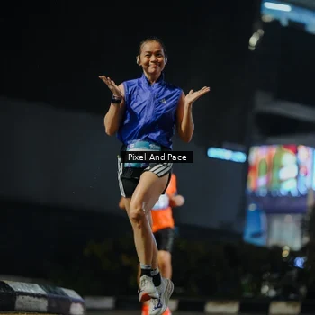 Runner Photo 7781377
