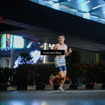 Runner Photo 7781394