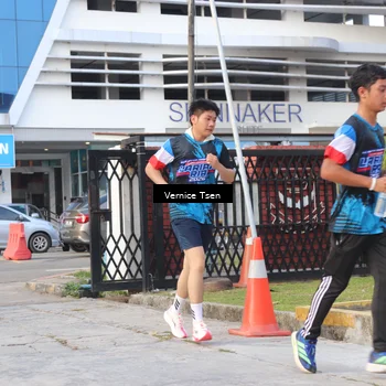 Runner Photo 7781396