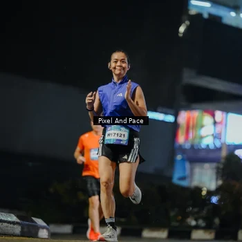 Runner Photo 7781399