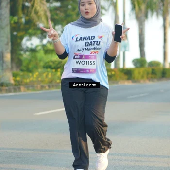 Runner Photo 7781408