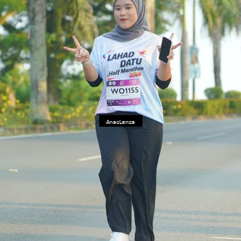Runner Photo 7781411