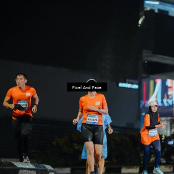 Runner Photo 7781419