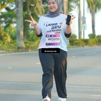 Runner Photo 7781421