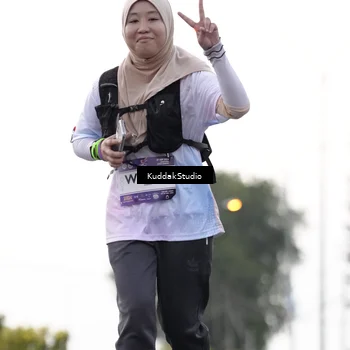 Runner Photo 7781429