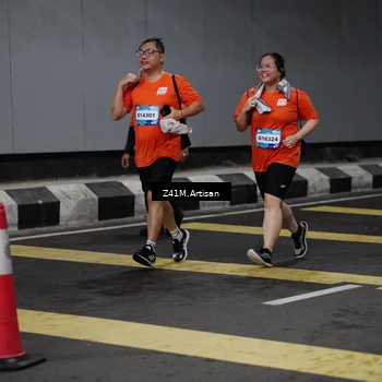 Runner Photo 7781443