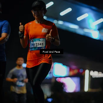 Runner Photo 7781449