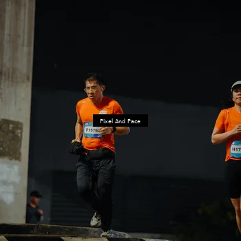 Runner Photo 7781471