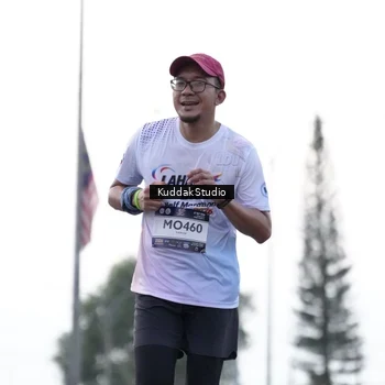 Runner Photo 7781485