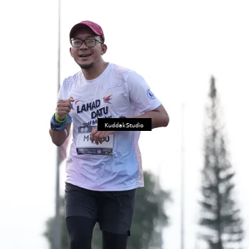 Runner Photo 7781488