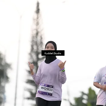 Runner Photo 7781490