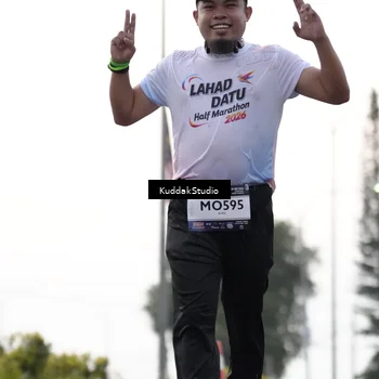 Runner Photo 7781503