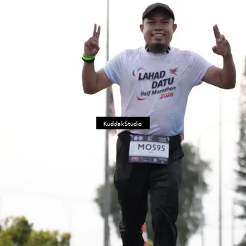 Runner Photo 7781505